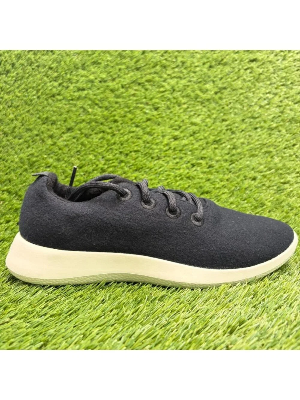 Allbirds Wool Runners Mens Size 8 Black White Athletic Running Shoes Sneakers